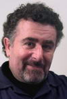 Saul Rubinek photo